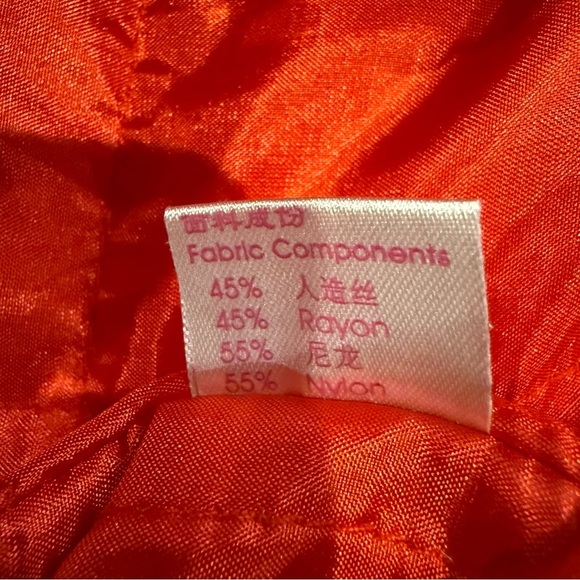 Chinese Traditional Dress Child's Quilted Cheongsam Fur Edged Red Gold Toggles - Picture 11 of 11